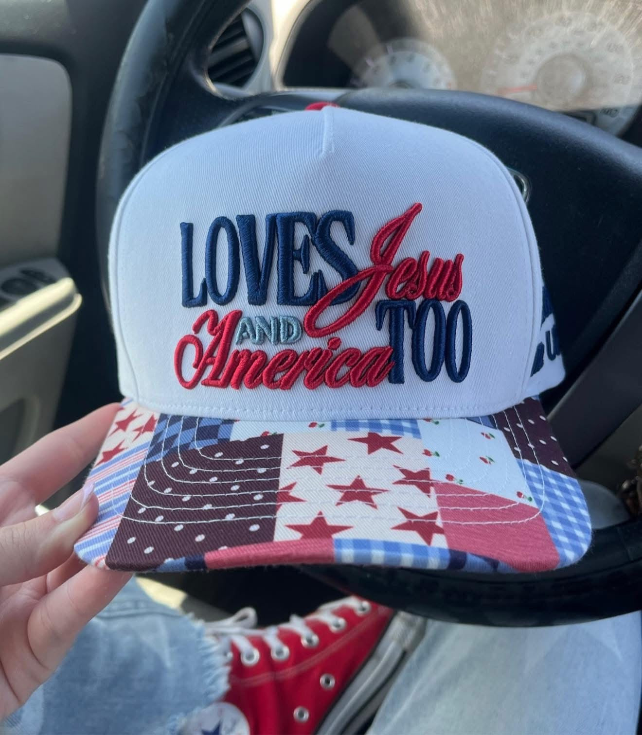 Loves Jesus & America too trucker