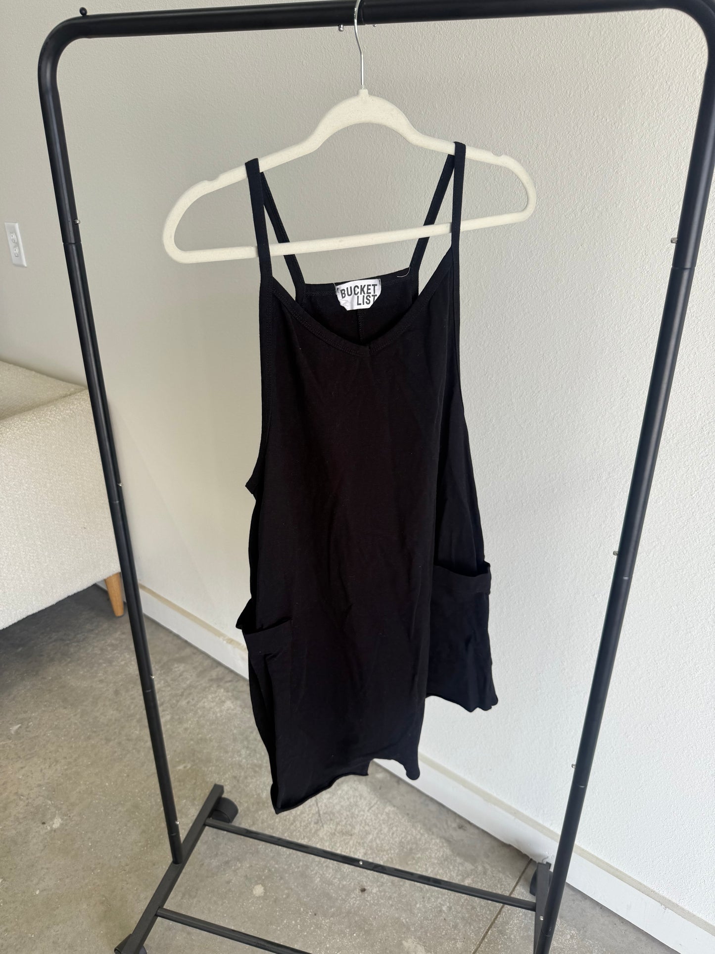 Closet Clean Out 2/2