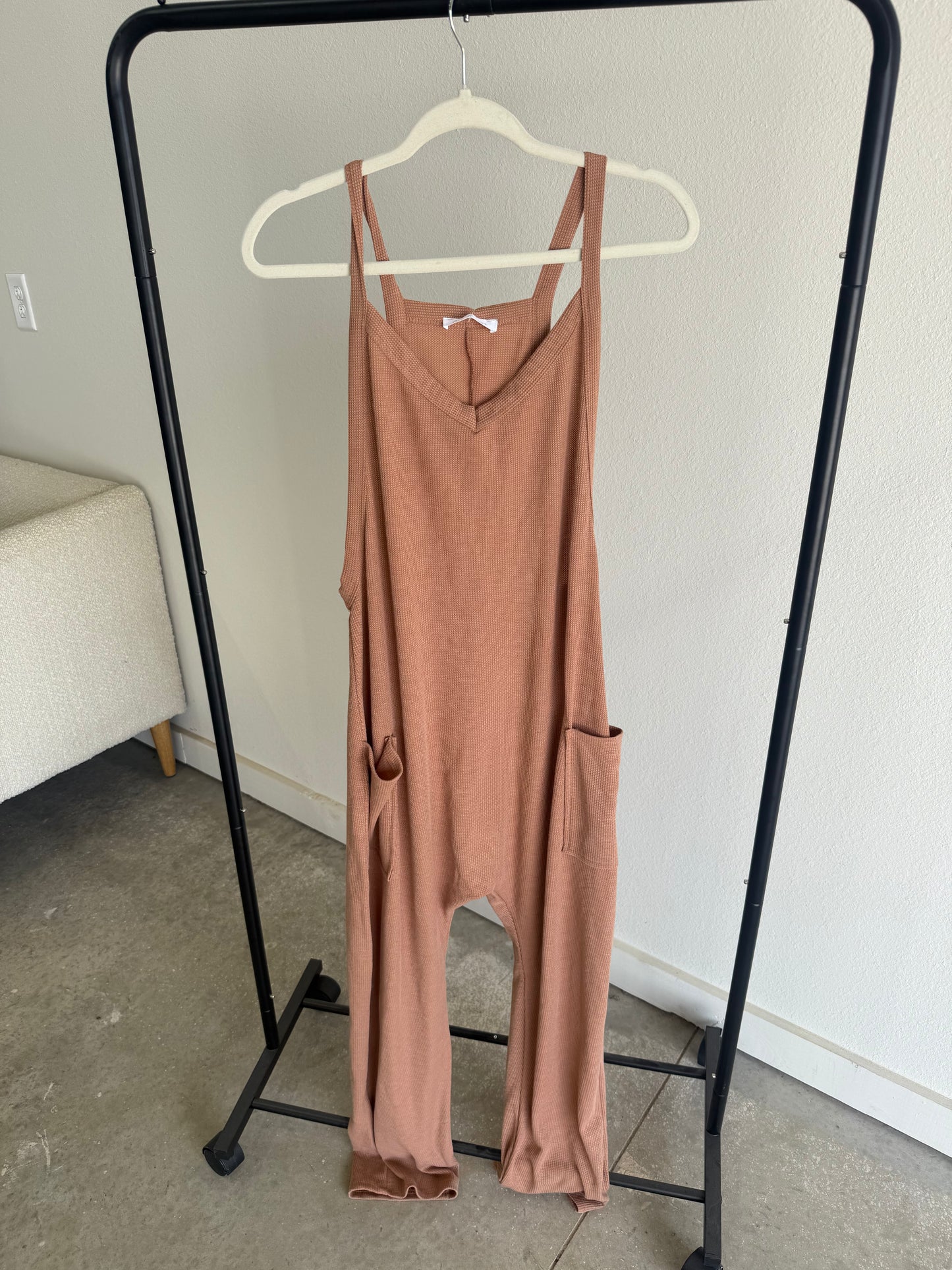 Closet Clean Out 2/2