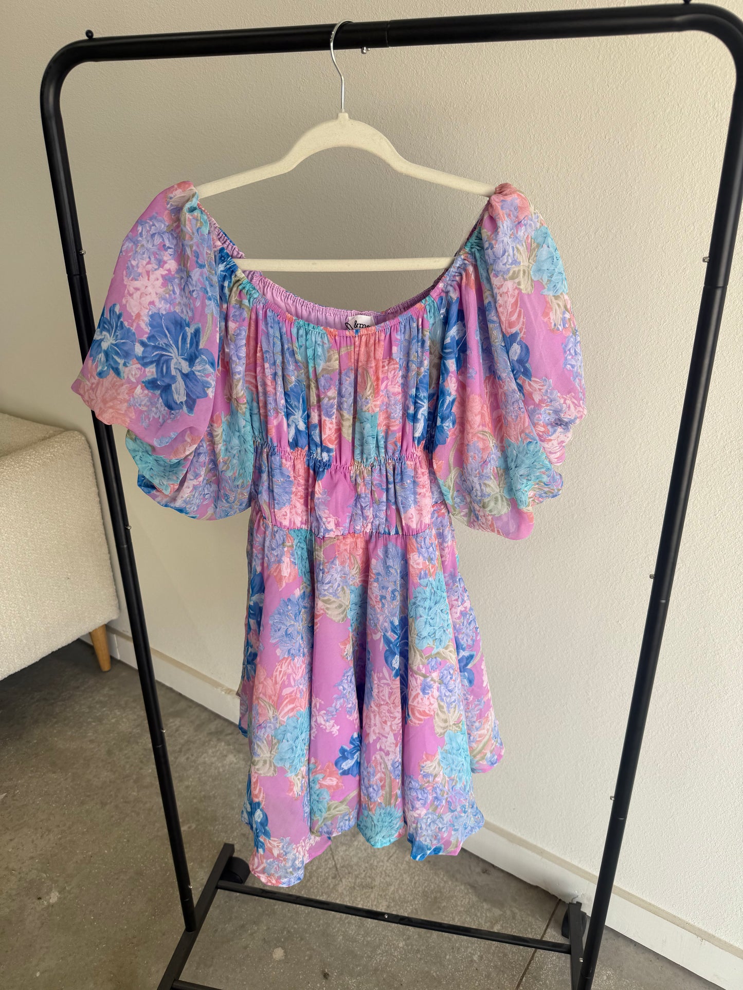 Closet Clean Out 2/2