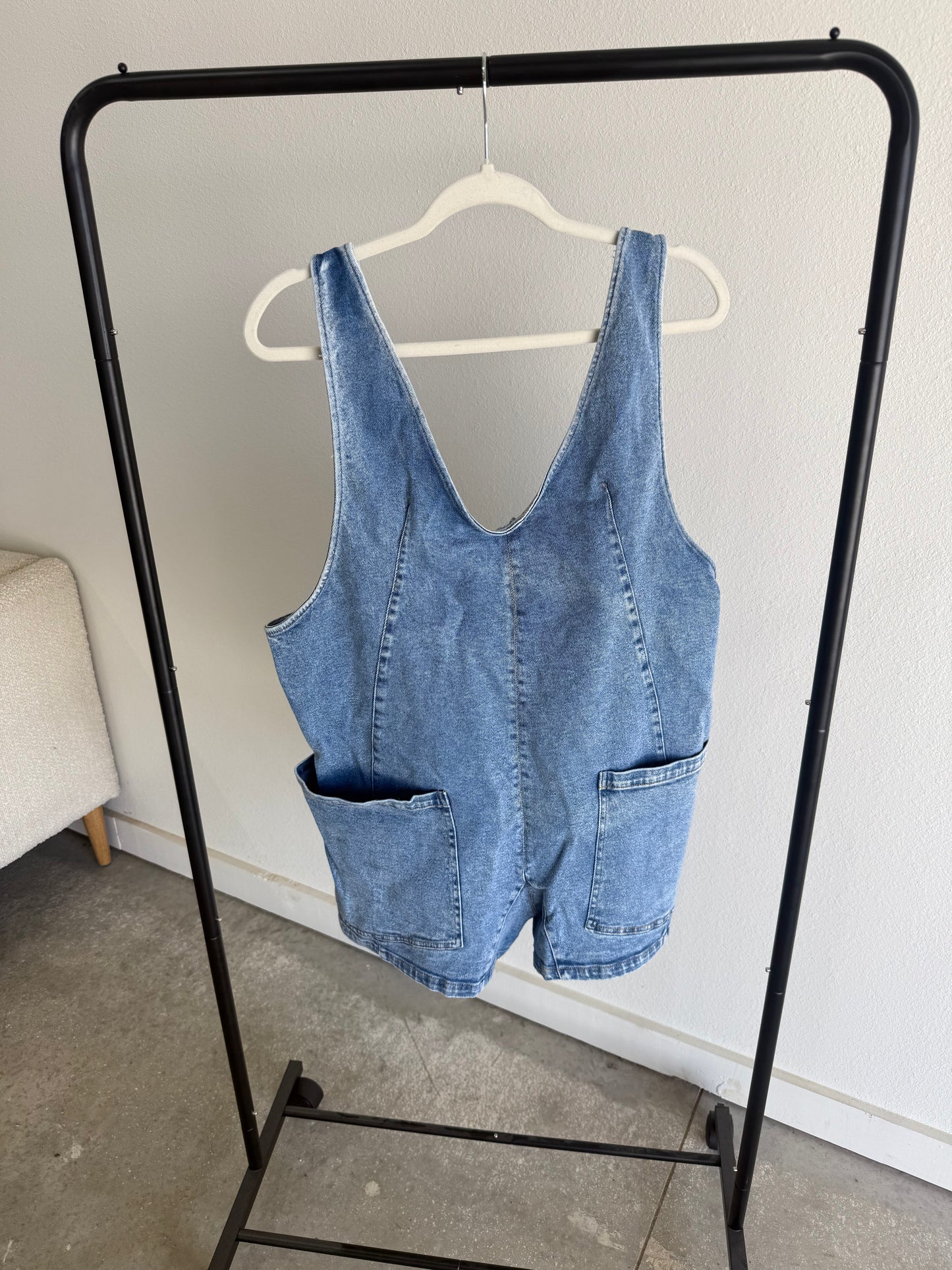 Closet Clean Out 1/2