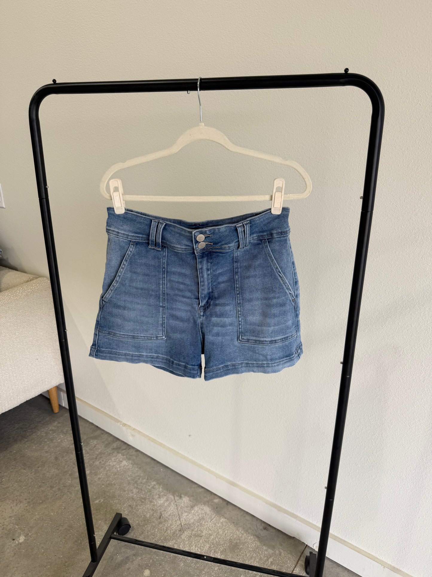 Closet Clean Out 1/2