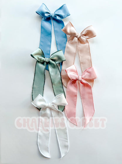 Mini Coquette Bow style