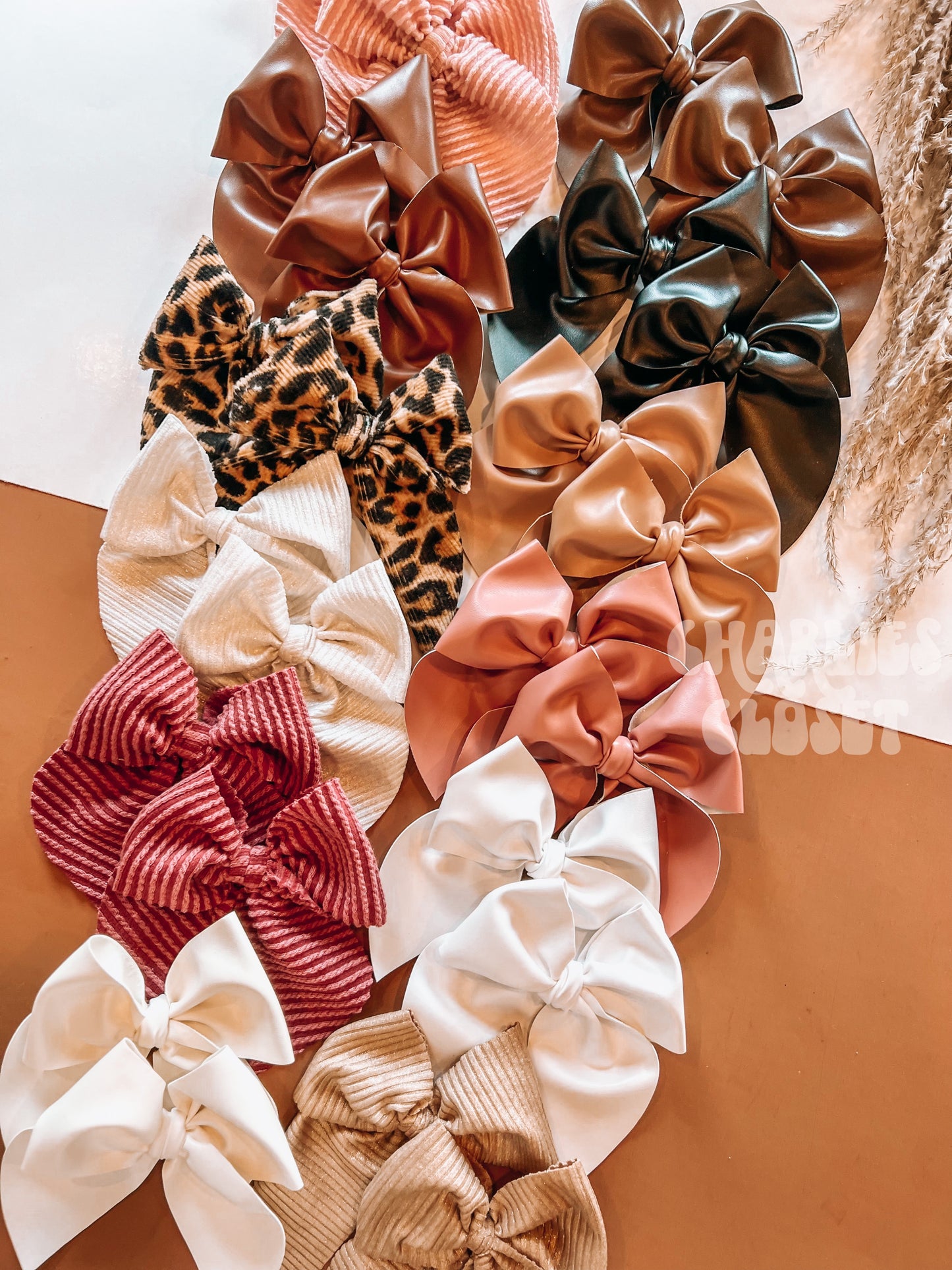 Neutral girlie SAILOR Single Bow