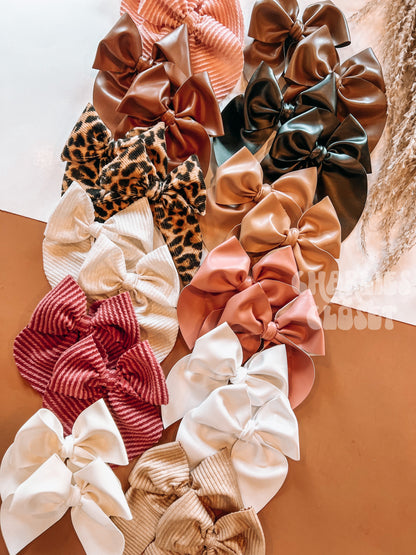 Neutral girlie SAILOR Single Bow